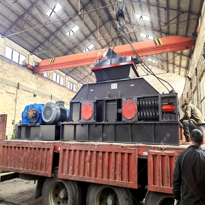 小型石英石制砂機發(fā)往福建泉州