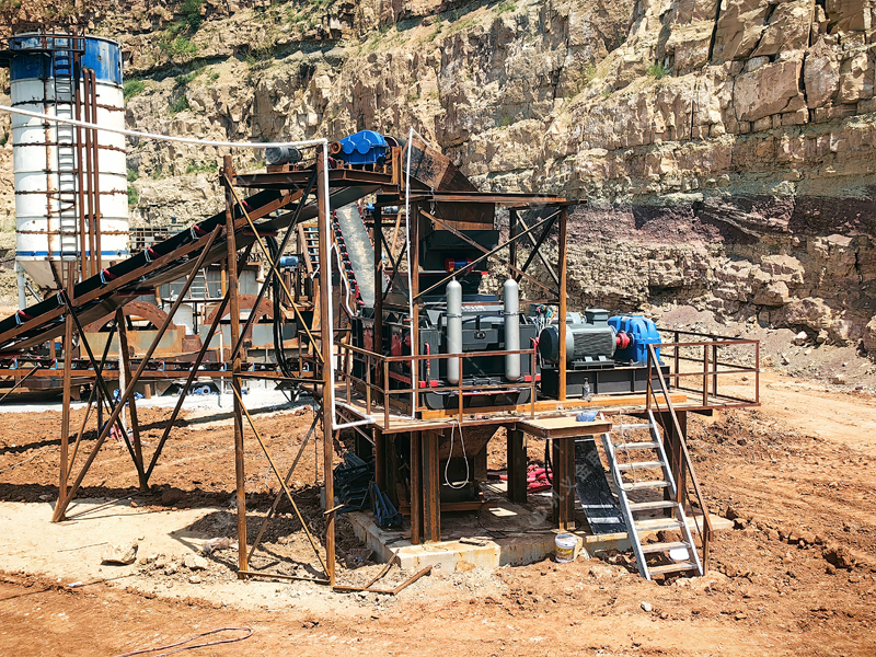 液壓對輥制砂機憑什么宣稱 “高產(chǎn)又穩(wěn)定”?其耐磨技術的雙重突破是關鍵 液壓對輥制砂機憑什么宣稱 “高產(chǎn)又穩(wěn)定”?其耐磨技術的雙重突破是關鍵